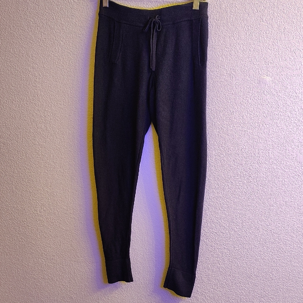 Victoria's Secret Women's Dark Joggers A7 X